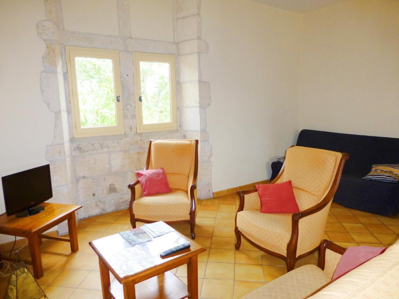 Gites Du Domaine Des Dames Vallon-Pont-dʼArc Екстериор снимка