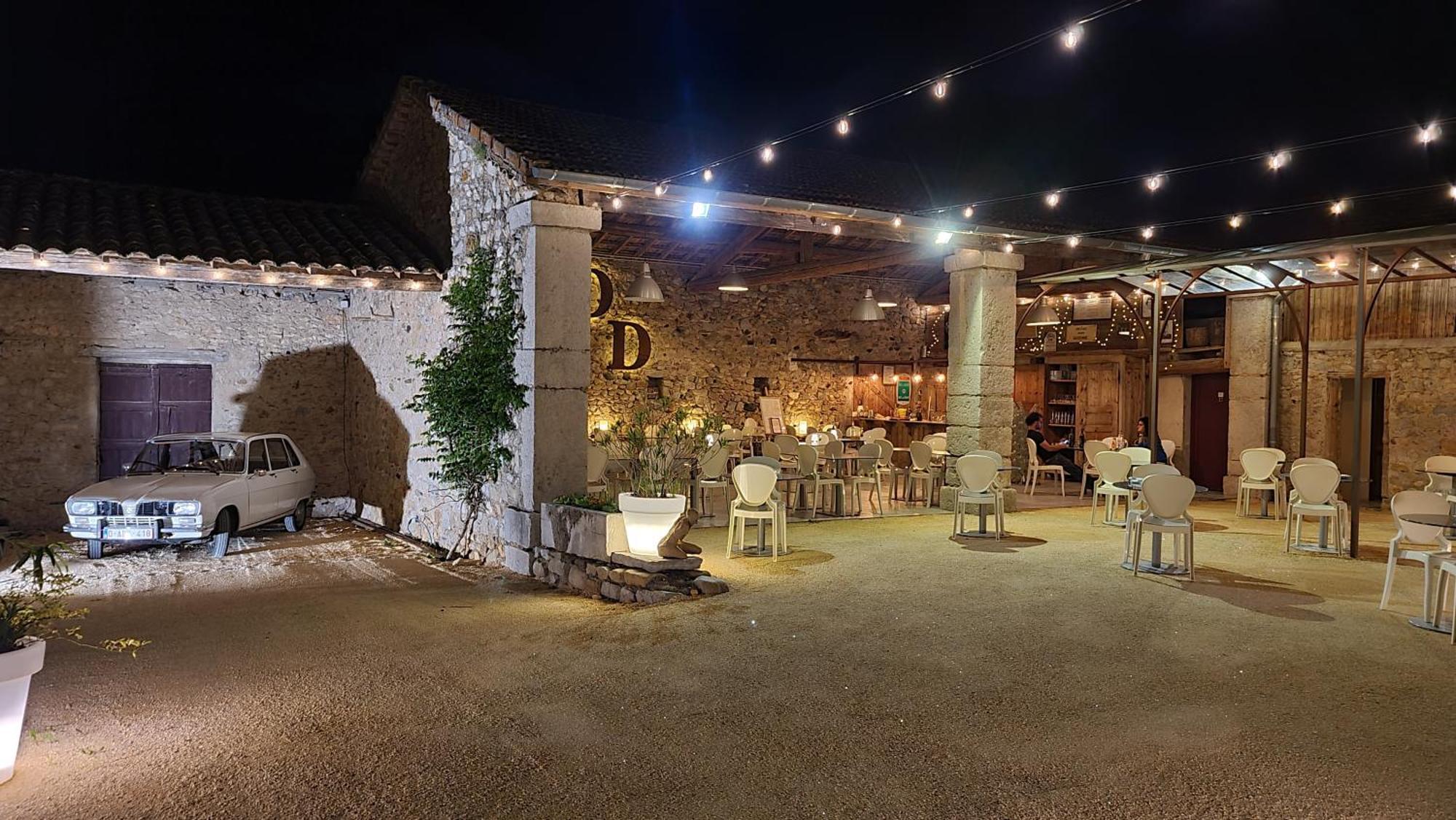 Gites Du Domaine Des Dames Vallon-Pont-dʼArc Екстериор снимка