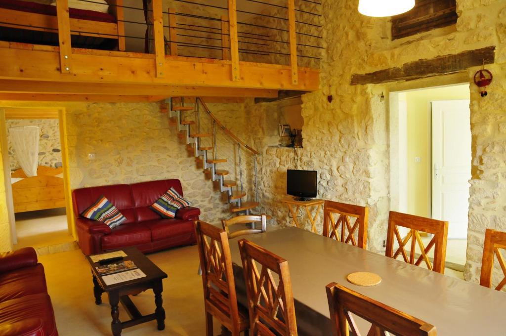 Gites Du Domaine Des Dames Vallon-Pont-dʼArc Стая снимка
