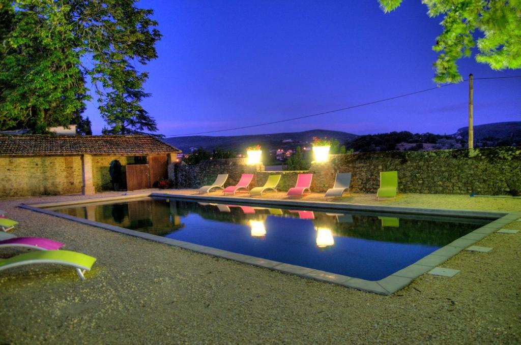 Gites Du Domaine Des Dames Vallon-Pont-dʼArc Стая снимка